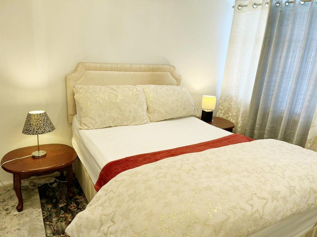 Blessings Of Peace Home Away From Home 卡迪夫 外观 照片