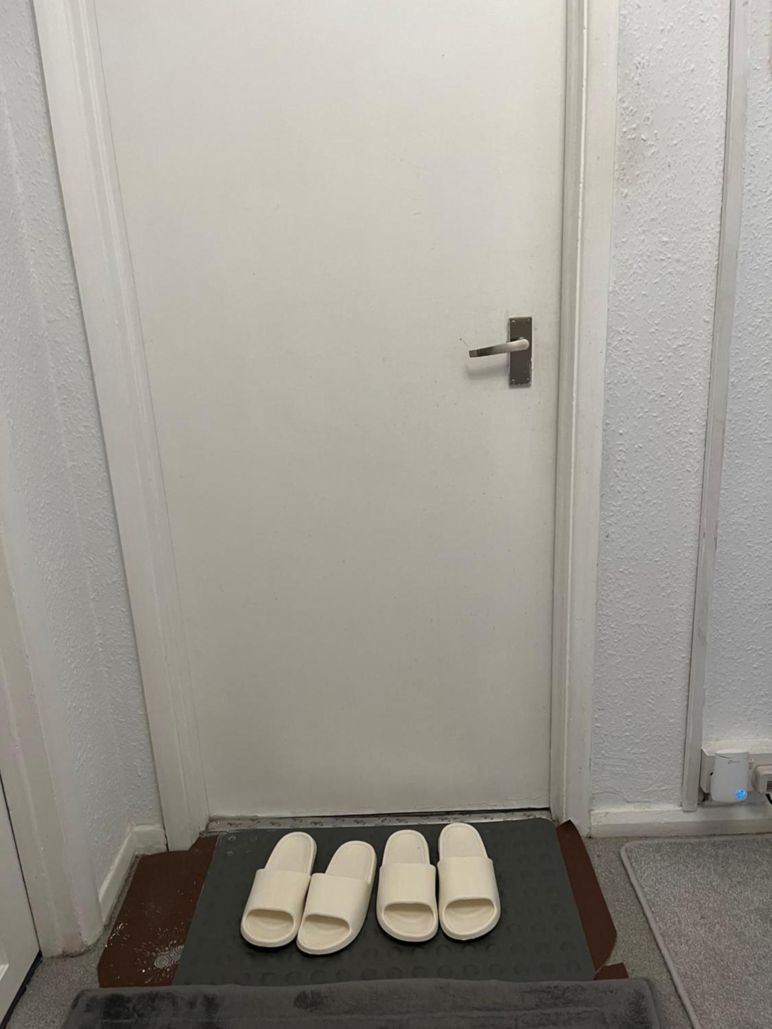Blessings Of Peace Home Away From Home 卡迪夫 外观 照片